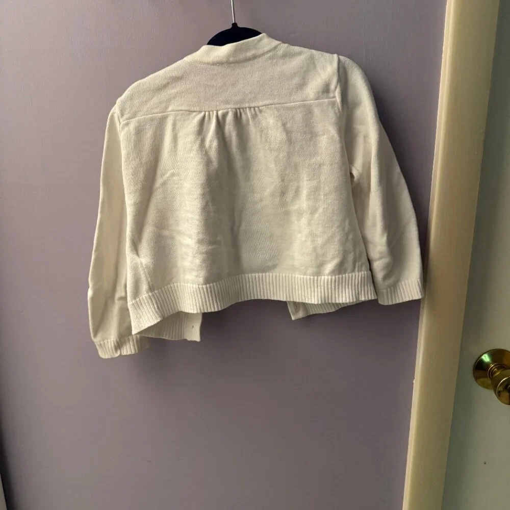 Sweater - Picture 4 of 4